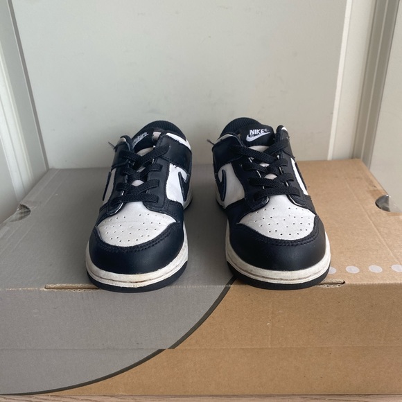 Nike Dunk “Panda” Toddler Sneakers - SZ 9 C - Picture 7 of 15